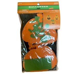 Jack-O-Lantern Kit Makes 12